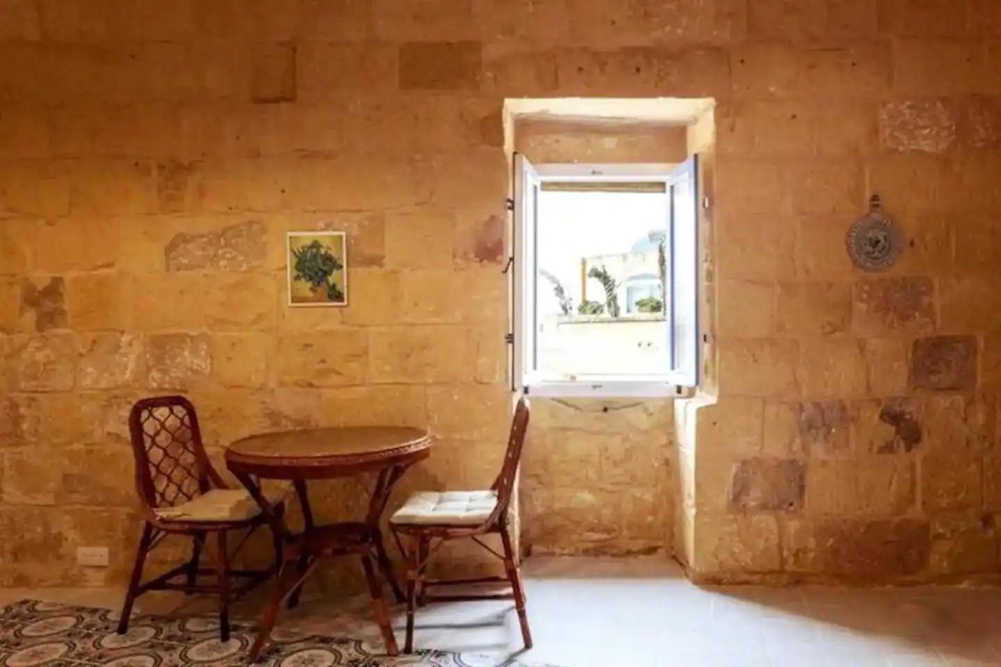 Historic Hideaways - 900 Year Old Converted Studios Victoria Kültér fotó